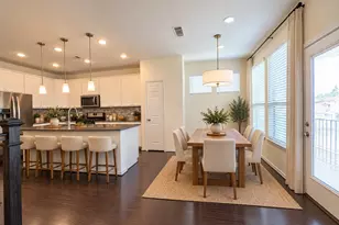 8620 Hollyoaks Creek Ln, Houston, TX 77063 - Photo 8