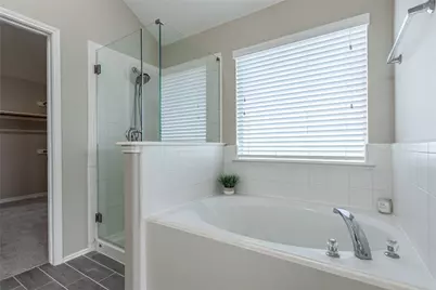 2535 Flycatcher Cove Drive, League City, TX 77573 - Photo 22