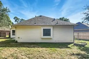 2225 Highland Hills Dr, Conroe, TX 77304 - Photo 16