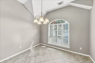 2225 Highland Hills Dr, Conroe, TX 77304 - Photo 6
