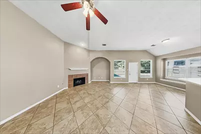 2225 Highland Hills Drive, Conroe, TX 77304 - Photo 4