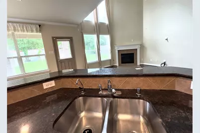 158 Black Swan Place, The Woodlands, TX 77354 - Photo 10
