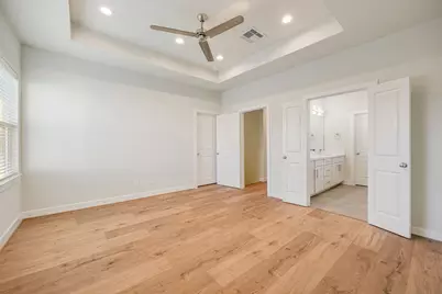 6302 Chelsea Falls Lane, Houston, TX 77008 - Photo 16
