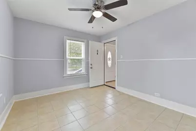 909 28th Street, Galveston, TX 77550 - Photo 12