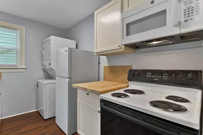 909 28th Street, Galveston, TX 77550 - Photo 8