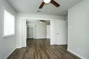 9205 Vicksburg Ave, Texas City, TX 77591 - Photo 12