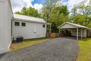510 Dark St, Brenham, TX 77833 - Photo 46