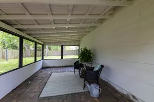 510 Dark St, Brenham, TX 77833 - Photo 44