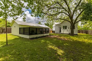 510 Dark St, Brenham, TX 77833 - Photo 40