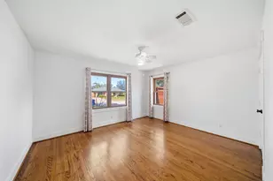 6427 Waltway Dr, Houston, TX 77008 - Photo 32