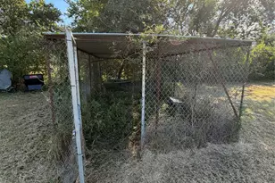 12421 Roy Rd, Brookside, TX 77581 - Photo 48