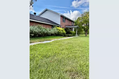 12421 Roy Road #CR105, Brookside, TX 77581 - Photo 34