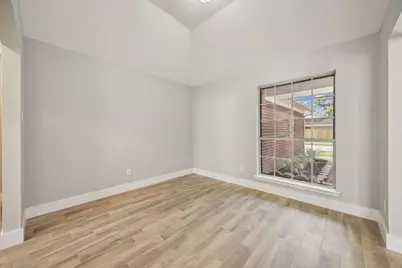 2942 Waterloo Road, Pearland, TX 77581 - Photo 12