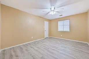914 Chase Creek Cir, Bacliff, TX 77518 - Photo 28