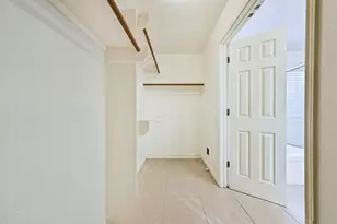 914 Chase Creek Cir, Bacliff, TX 77518 - Photo 22