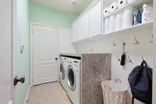3331 Lost Maple Forest Ct, Houston, TX 77345 - Photo 10