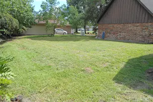 8600 Stonegate Ct, Port Arthur, TX 77642 - Photo 28
