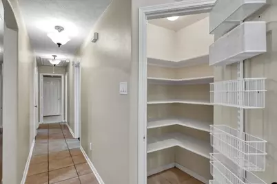 14 Bay Chapel Court, The Woodlands, TX 77385 - Photo 14