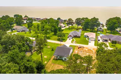 611 Bridgeview, Onalaska, TX 77360 - Photo 6