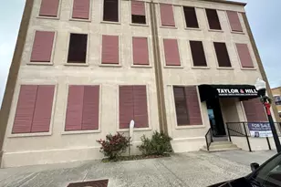 801 6th St N, Texas City, TX 77590 - Photo 2
