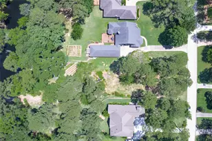 12868 Aries Loop, Willis, TX 77318 - Photo 10