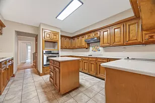 8006 Oakwood Forest Dr, Houston, TX 77040 - Photo 14