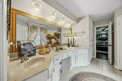 12103 Cypresswood Drive, Houston, TX 77070 - Photo 16