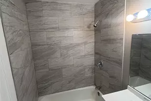 2310 Kabee St, Houston, TX 77020 - Photo 8