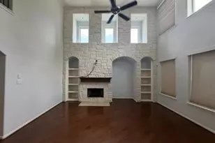 2501 Rose Bay Dr, Pearland, TX 77584 - Photo 2