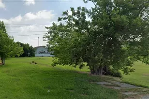 4714 Hwy 6, Hitchcock, TX 77563 - Photo 1