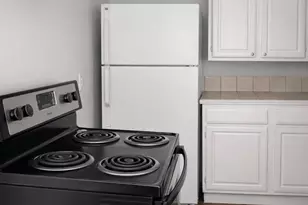 1901 40th St, Galveston, TX 77550 - Photo 8