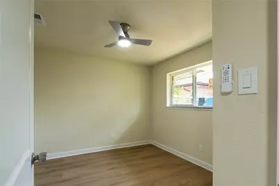 4311 Fallen Oaks Drive, Houston, TX 77091 - Photo 32