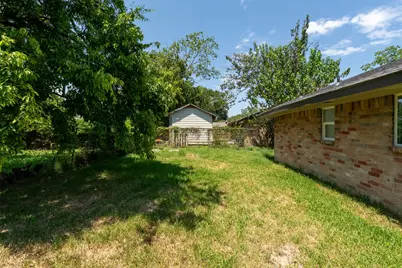 4311 Fallen Oaks Drive, Houston, TX 77091 - Photo 36