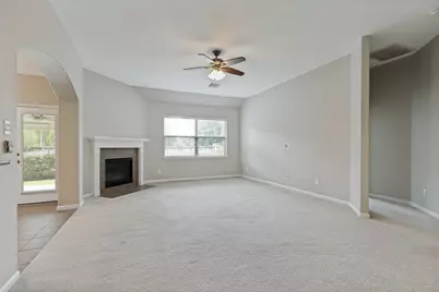 150 Magnolia Grove Lane, Conroe, TX 77384 - Photo 6