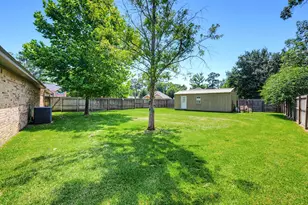 107 Cliffbrook Ln, Cleveland, TX 77327 - Photo 28