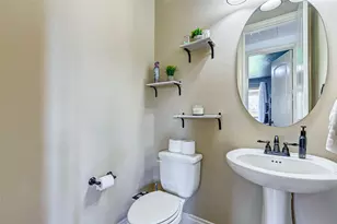 16214 Canova Hill Ln, Houston, TX 77044 - Photo 20