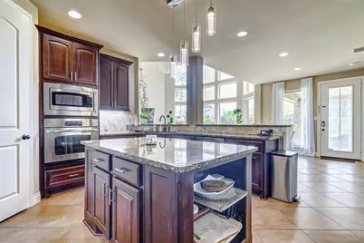16214 Canova Hill Lane, Houston, TX 77044 - Photo 18
