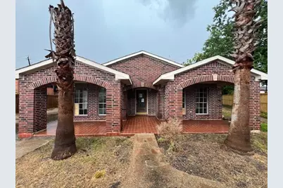 11209 Verano Street, Houston, TX 77029 - Photo 1