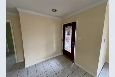 11209 Verano Street, Houston, TX 77029 - Photo 2