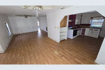 1509 N Avenue S, Freeport, TX 77541 - Photo 20