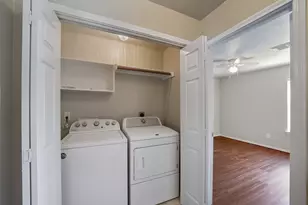 79 N Walden Elms Cir, The Woodlands, TX 77382 - Photo 26