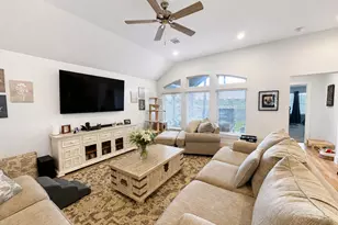 2719 Sellers Island Dr, League City, TX 77573 - Photo 4