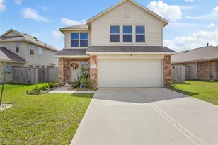 21034 Longeni Dr, New Caney, TX 77357 - Photo 2