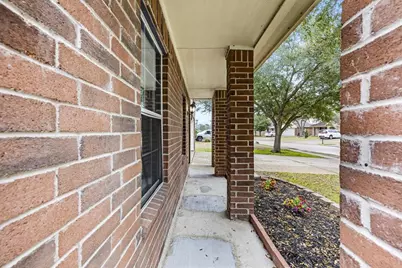 158 Bristol Bend Lane, Dickinson, TX 77539 - Photo 8