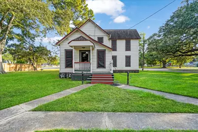 816 W Adoue Street, Alvin, TX 77511 - Photo 32