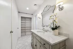 9333 Memorial Dr, Houston, TX 77024 - Photo 8