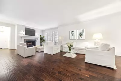 9333 Memorial Drive #301, Houston, TX 77024 - Photo 26