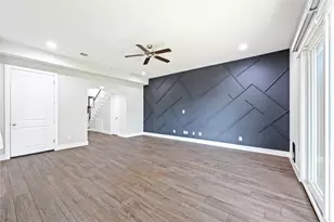 9415 Blalock Tree Ct, Houston, TX 77080 - Photo 8