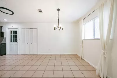 9713 Caffrey Street, Houston, TX 77075 - Photo 8