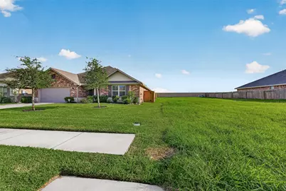 10238 Whitney Reach Drive, Rosharon, TX 77583 - Photo 8